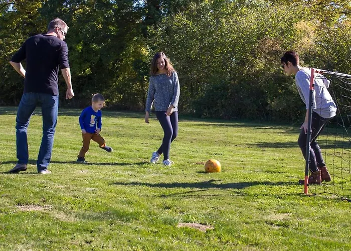 Шале Reves De Bois Loubeyrat